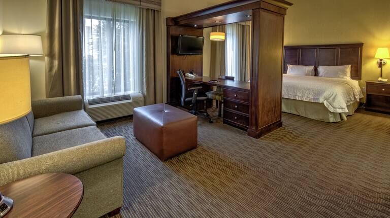 Hampton Inn Suites Birmingham AL Eagle Point Hotel