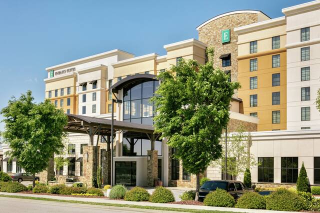 Embassy Suites Hotels In Ringgold Ga Find Hotels Hilton