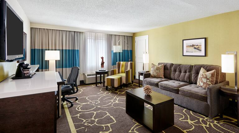 DoubleTree Suites by Hilton Charlotte/SouthPark, Charlotte – Updated 2023  Prices