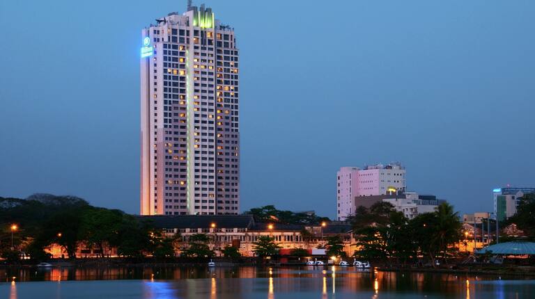 Sewa Jazair - Hilton Colombo Residences