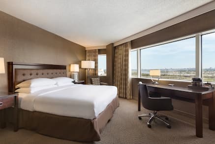 Hilton Meadowlands, East Rutherford Hotel by MetLife Stadium