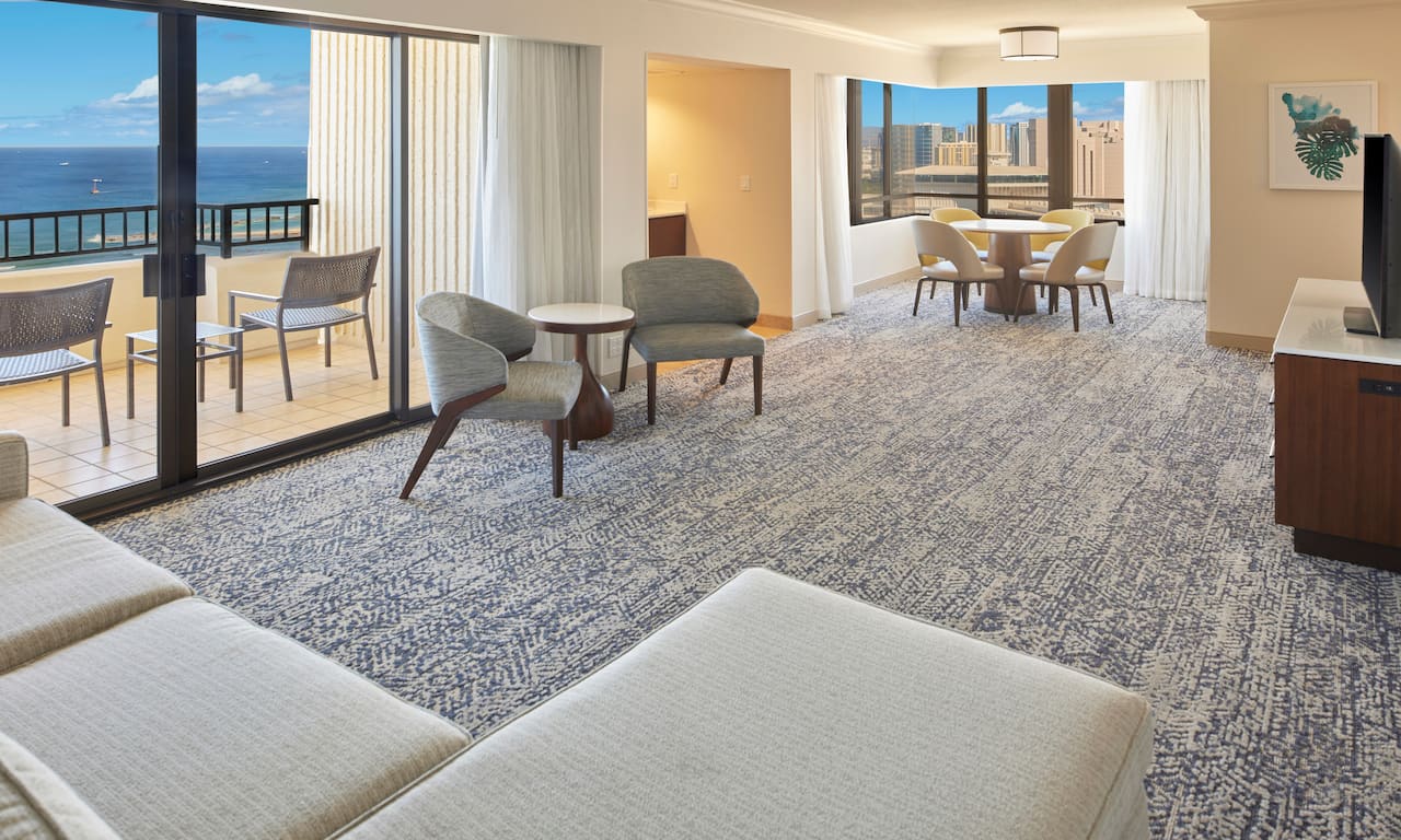 Rooms And Suites Hilton Hawaiian Village