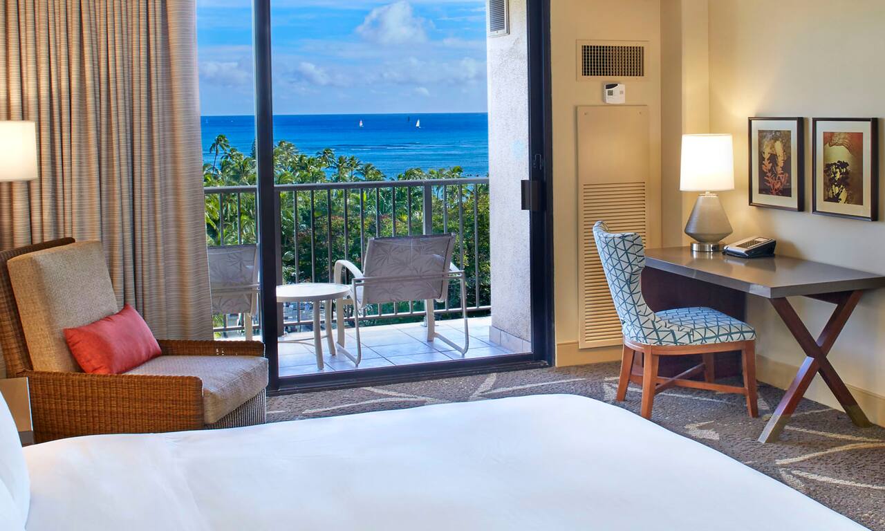 Rooms & Suites | Hilton Hawaiian Village