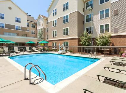 Photo Gallery - Homewood Suites by Hilton Reading-Wyomissing