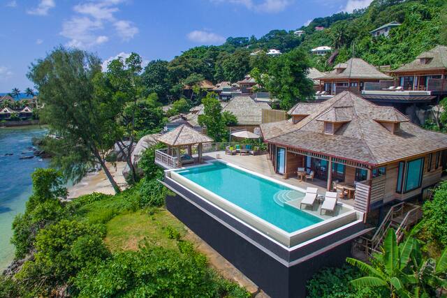 Presidential Villa and Pool